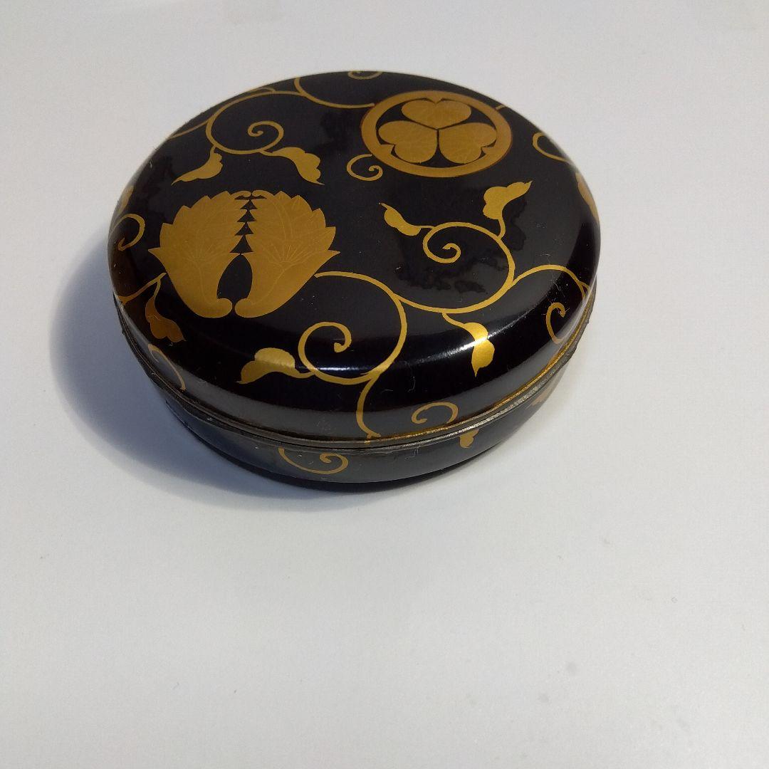 京都　蒔絵　香合　共箱　漆器　天然木　内金泊　合わせ銀輪造り