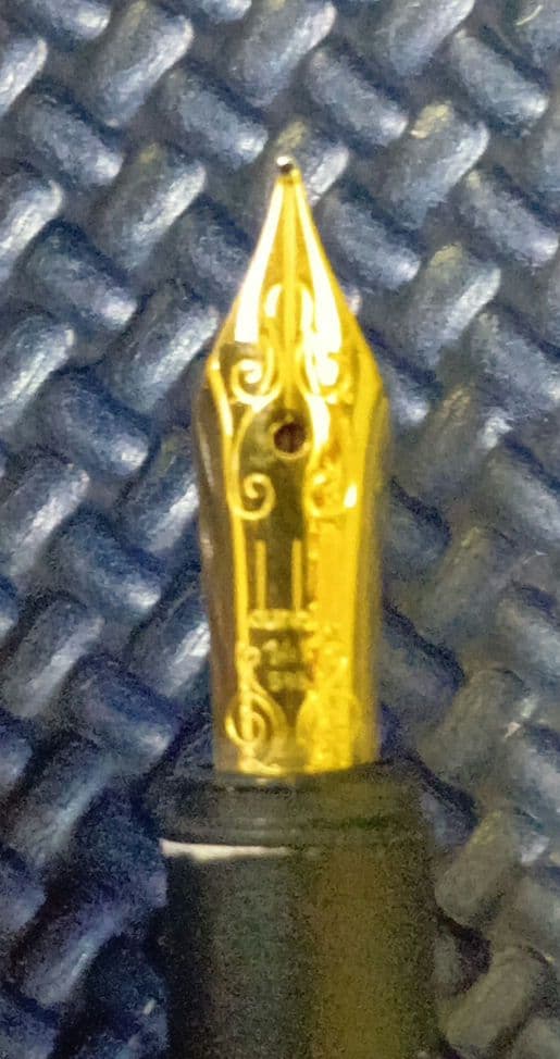 ダンヒル　万年筆　金属軸　ドイツ製　ペン先14金　14K