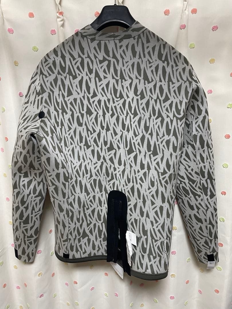 【タグ付き新品未使用】RVCA メンズタッパー