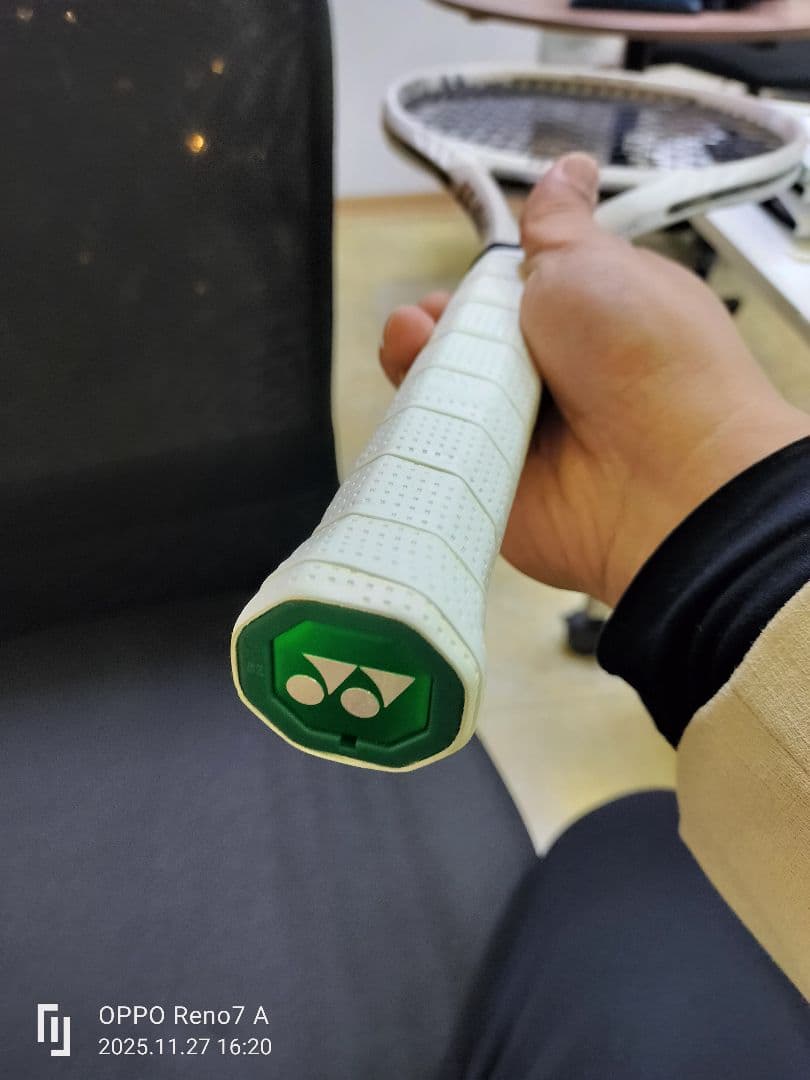 YONEX ブイコア98 2025年　サンドベージュ