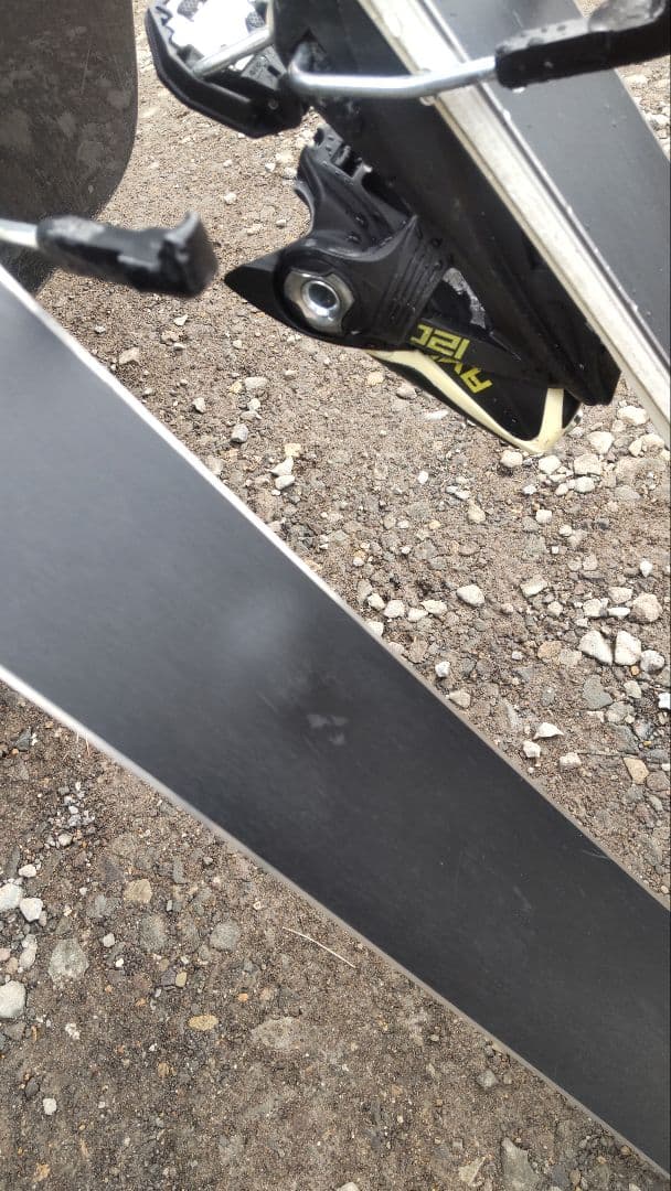 【2/7まで特価！最終値下げ】スキー板（ロシニョール）