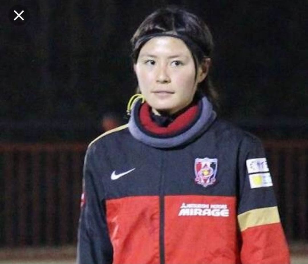 猶本光　実使用 浦和レッズ レディース　長袖ジャージ Mサイズ Nike