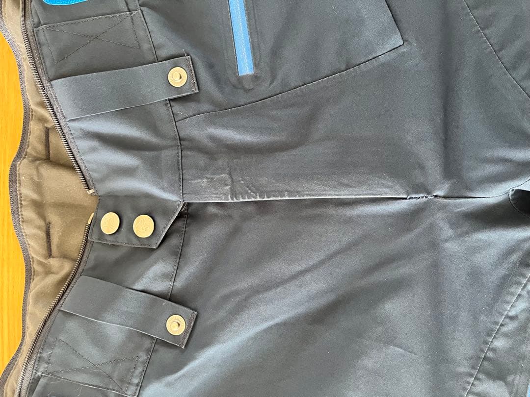 ノローナLofoten Goretex insulated Mサイズ