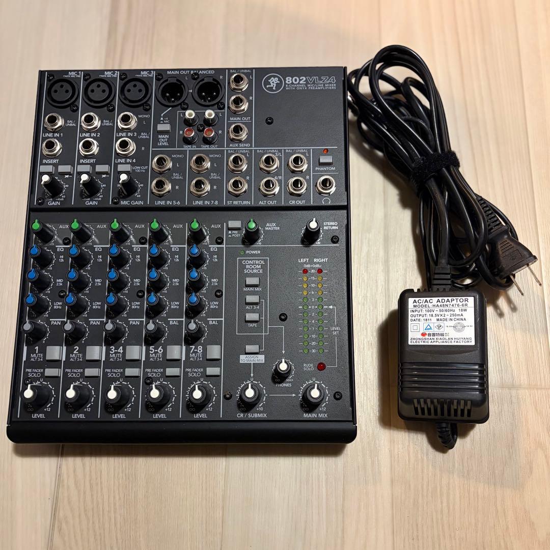 necoc MACKIE 802VLZ4 アナログミキサー 箱付き