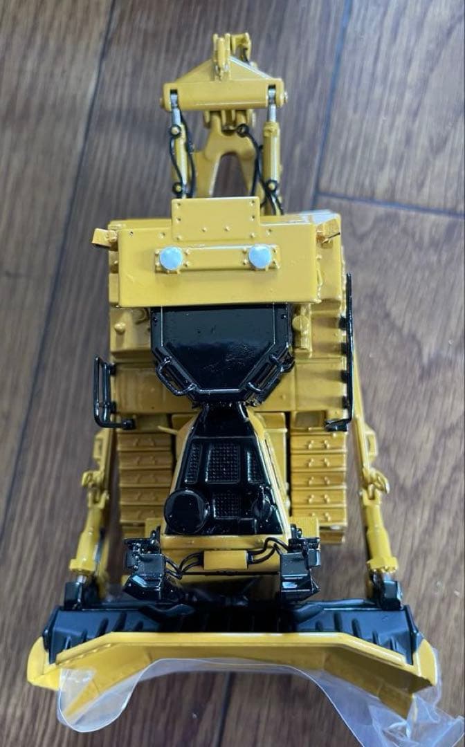 新品　未使用　CAT 1:50 D9T トラクター85944