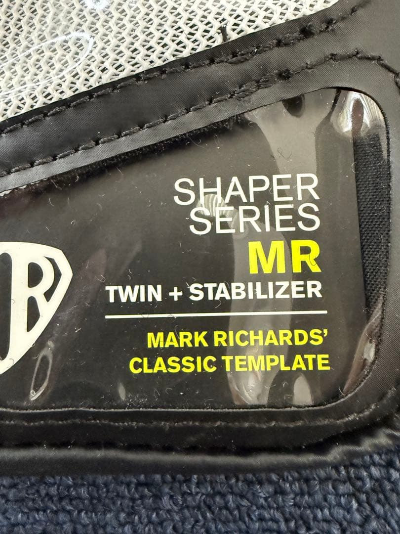 FCS Shaper Series MR ツインフィン スタビライザー3枚セット