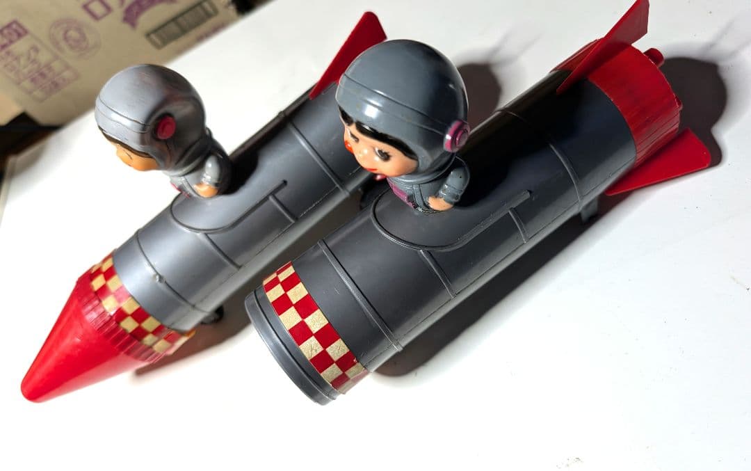 ペコちゃん ロケットカー 不二家 昭和レトロ ビンテージ ソフビ人形 当時物２品