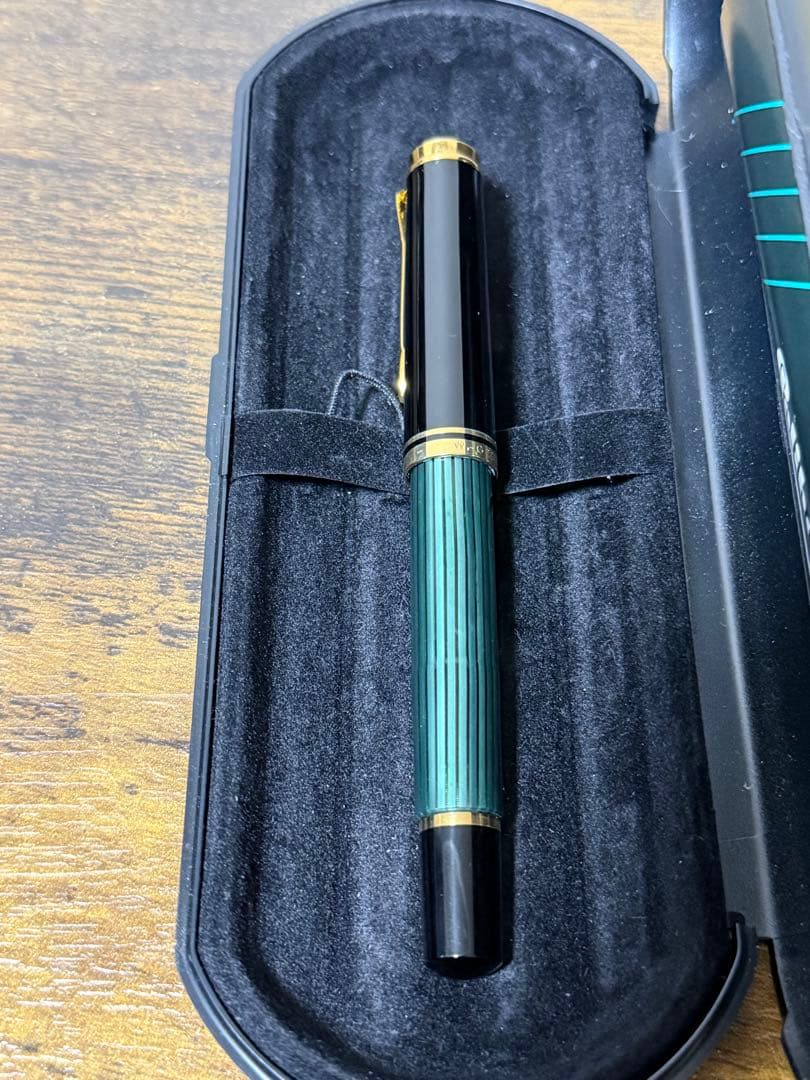 筆記確認&洗浄済　西ドイツ製　PF刻印　緑天冠　18c B ペリカン　万年筆
