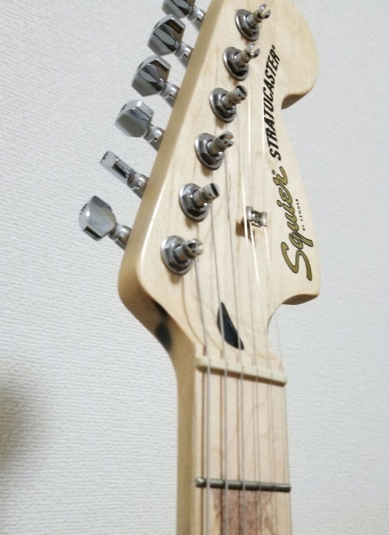 ギター Squier Affinity Stratocaster