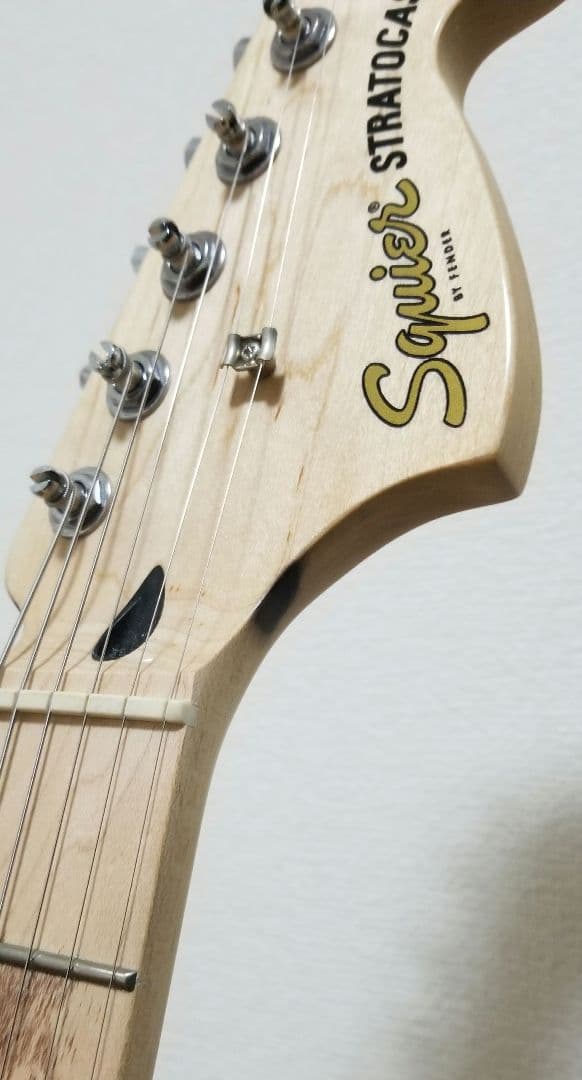 ギター Squier Affinity Stratocaster