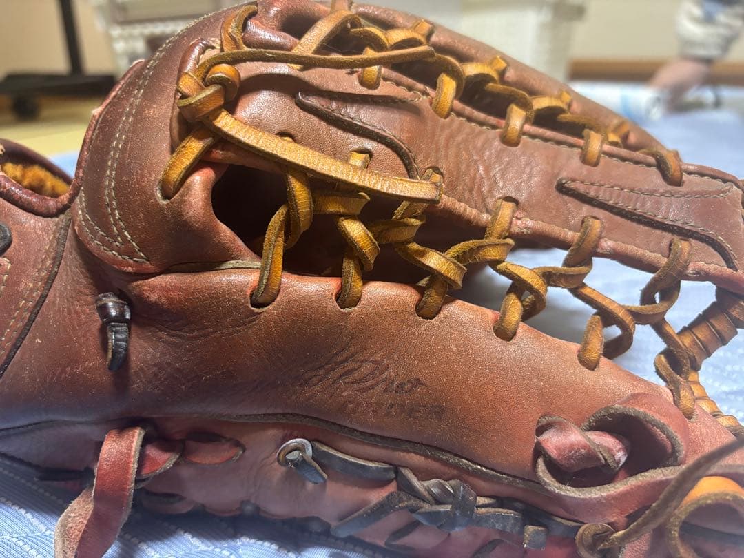 ミズノプロ　外野用硬式オーダーグローブスプレンディッドオレンジ