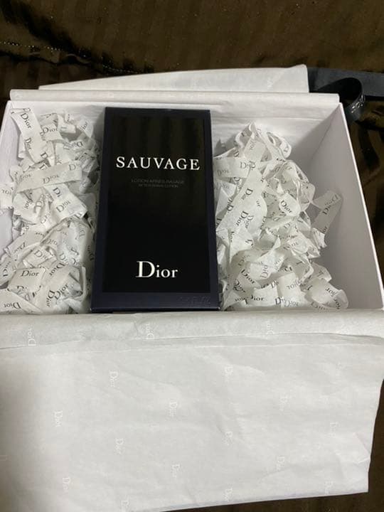 Dior ソヴァージュ