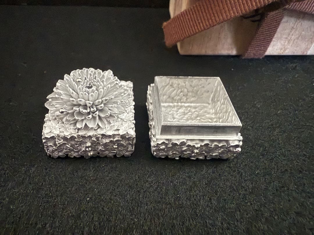 【未使用】髙橋賢悟 匣「空華