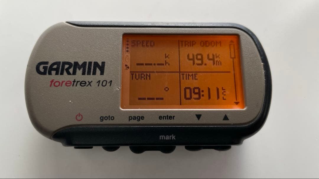 【希少品】実物実動品 GARMIN Foretex101 ガーミン GPS