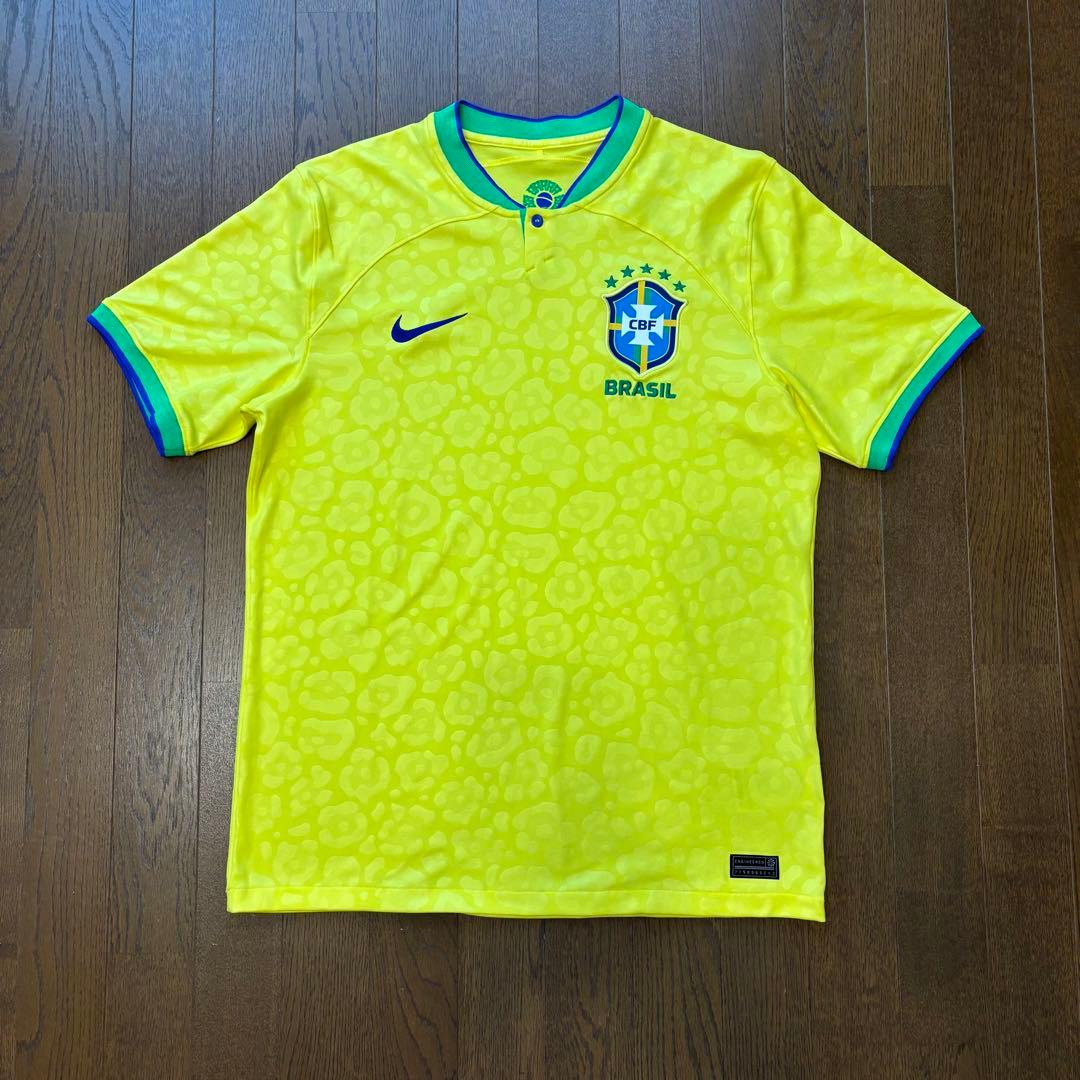 [美品] NIKE ブラジル代表　ユニフォーム　22/23