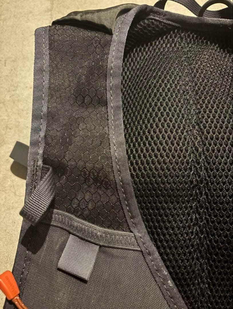 【値下げしました⭐︎】モンベル　アングラーズパック 15