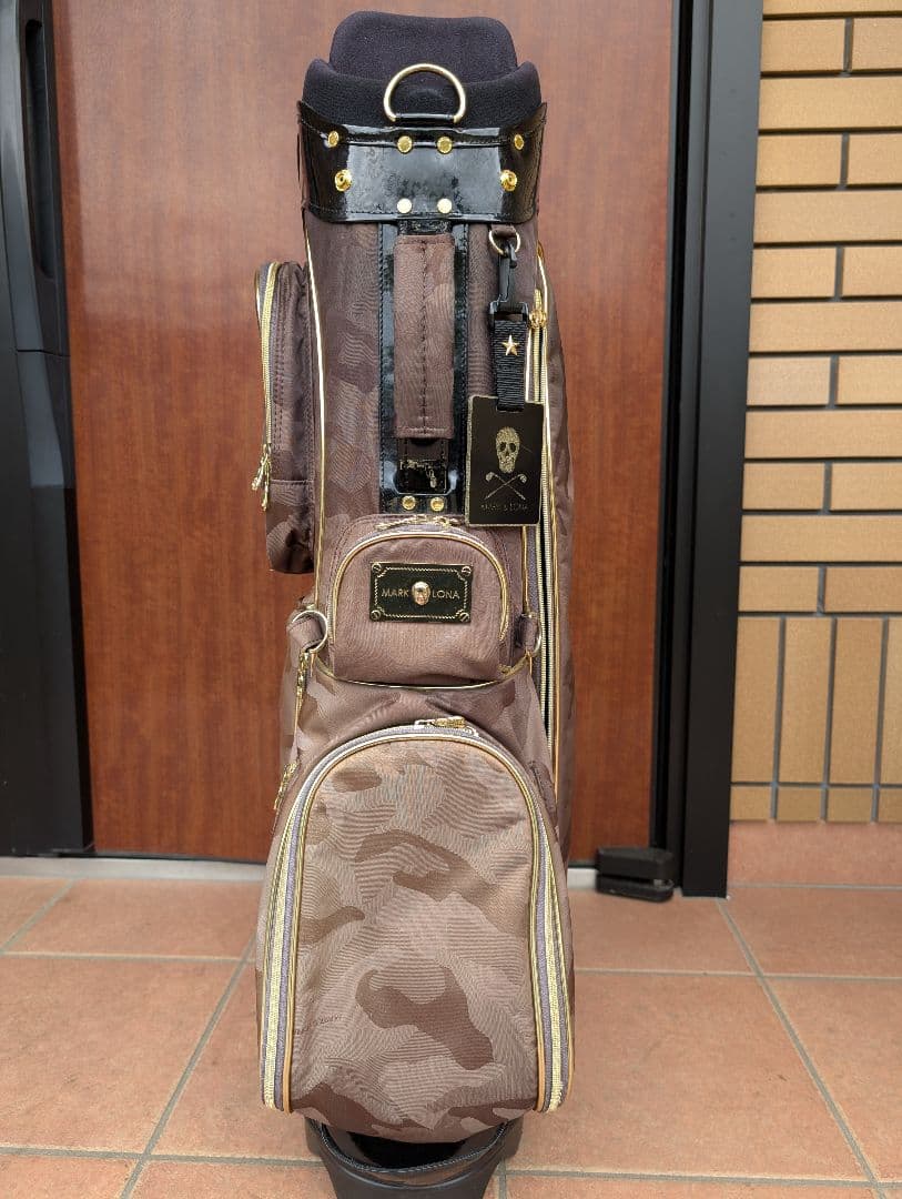【美品】MARK & LONA ゴルフ　名札付　キャディバッグ