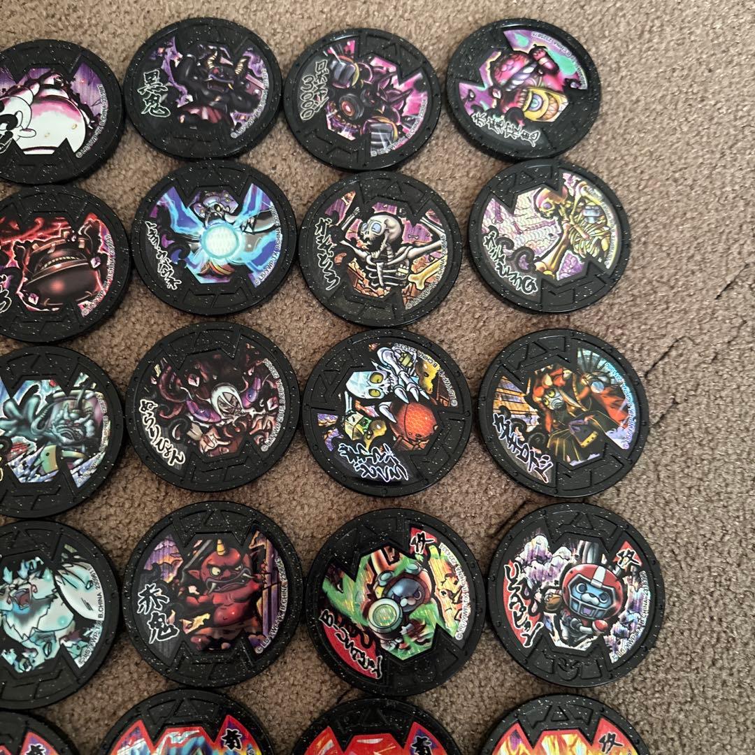 妖怪ウォッチ　妖怪メダル　バスターズ　ボス　はぐれ等まとめ売り　42枚セット