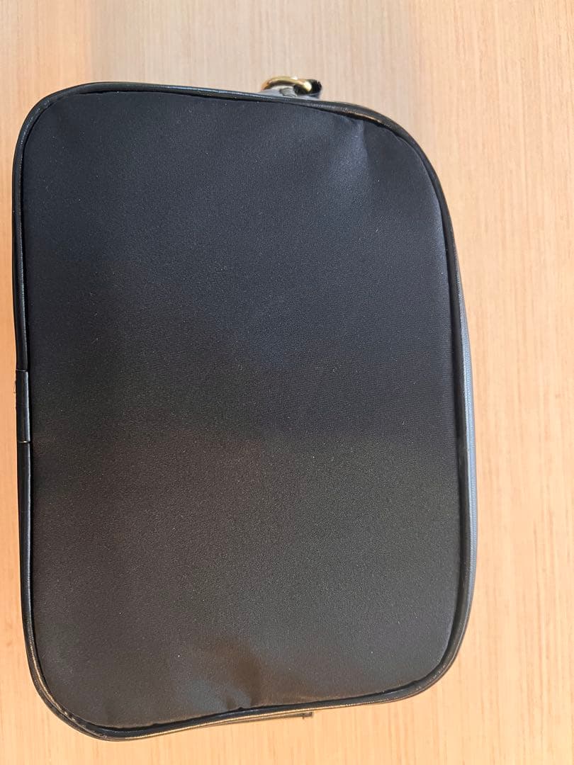 CHANEL ノベルティショルダー　ナイロン