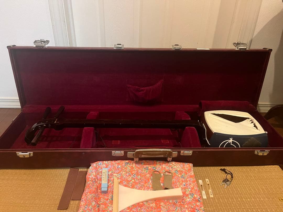 お値引きしました❣️三味線　東さわり　紅木 金細