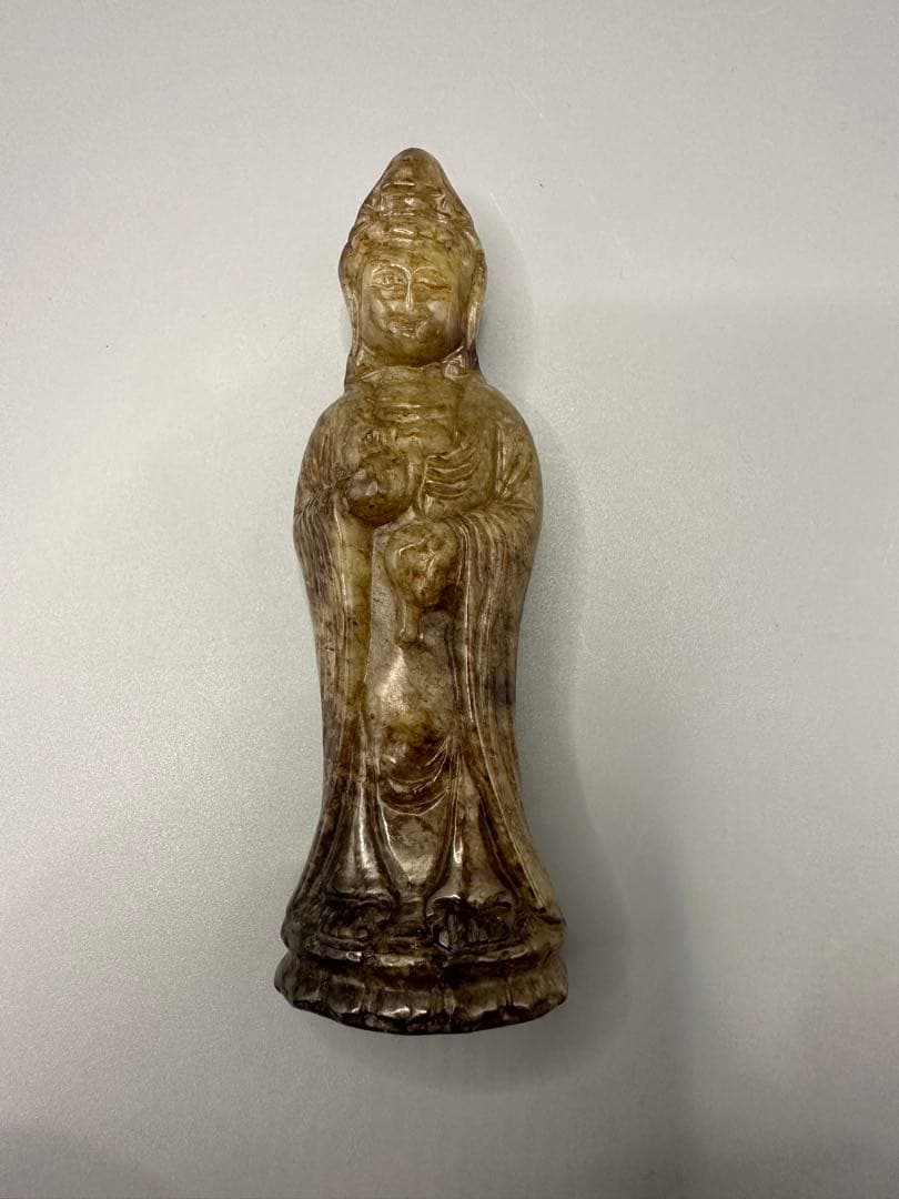 中国美術　ループタイ　和田玉　古砡　白砡　根付　天然素材　置物骨董 石彫観音像