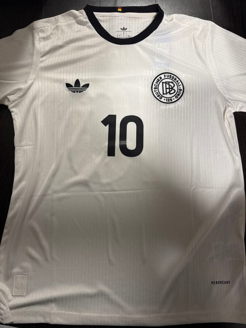 新品未使用 2526ドイツ代表 125周年記念ジャージ 半袖　10 ムシアラ