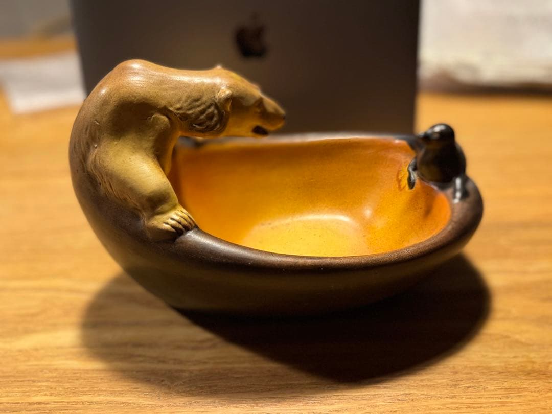 シロクマとアザラシ　陶器　オランダ製1909年製