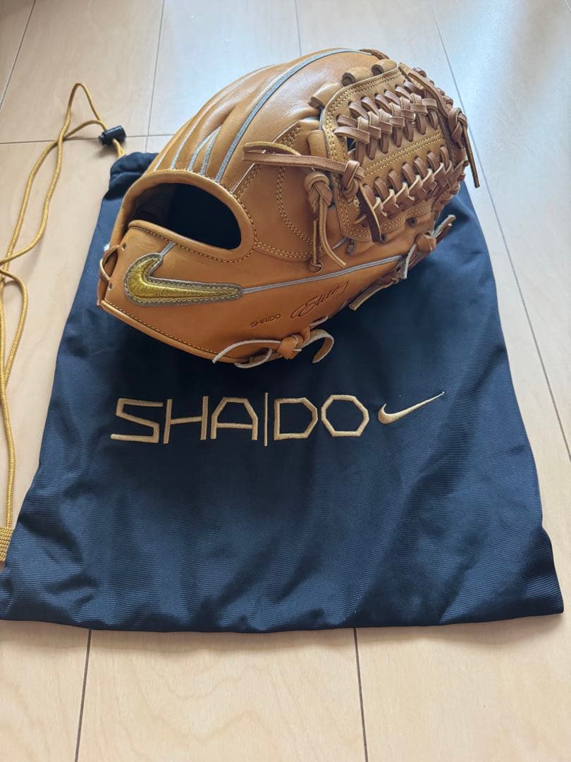 ナイキ　硬式用　グローブ　新品未使用
