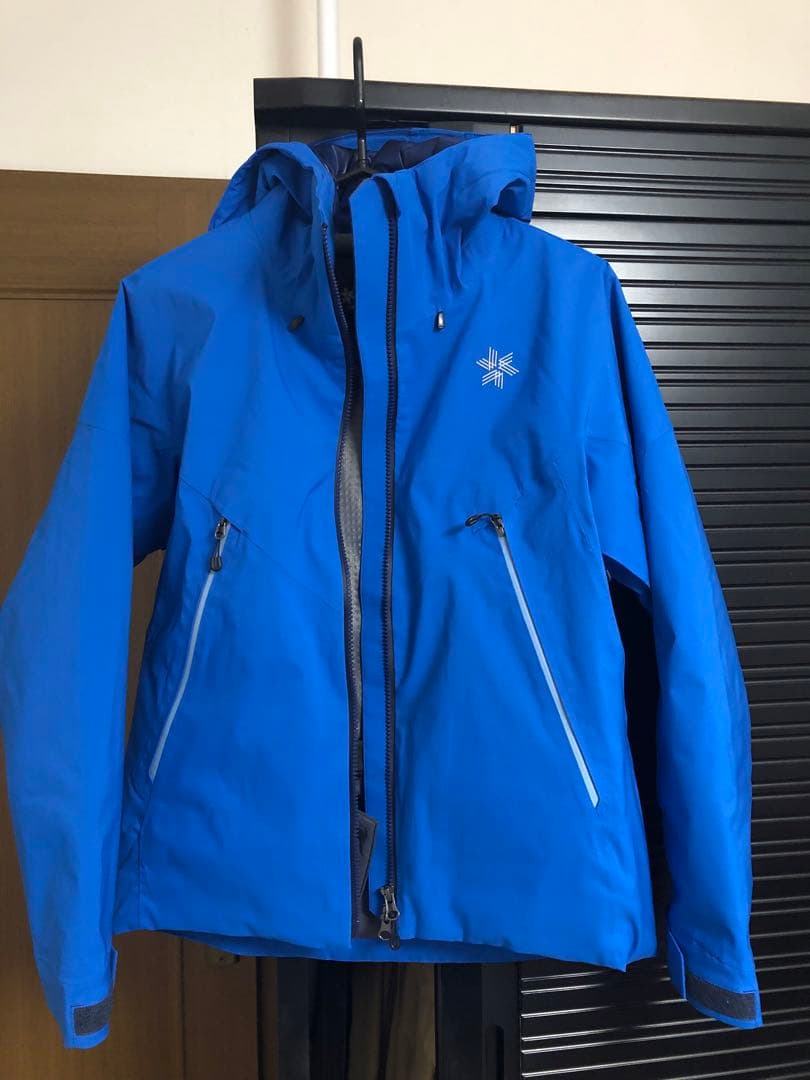 みっこ＊＊＊＊Goldwin ゴールドウイン　スキーウェア ジャケット　青