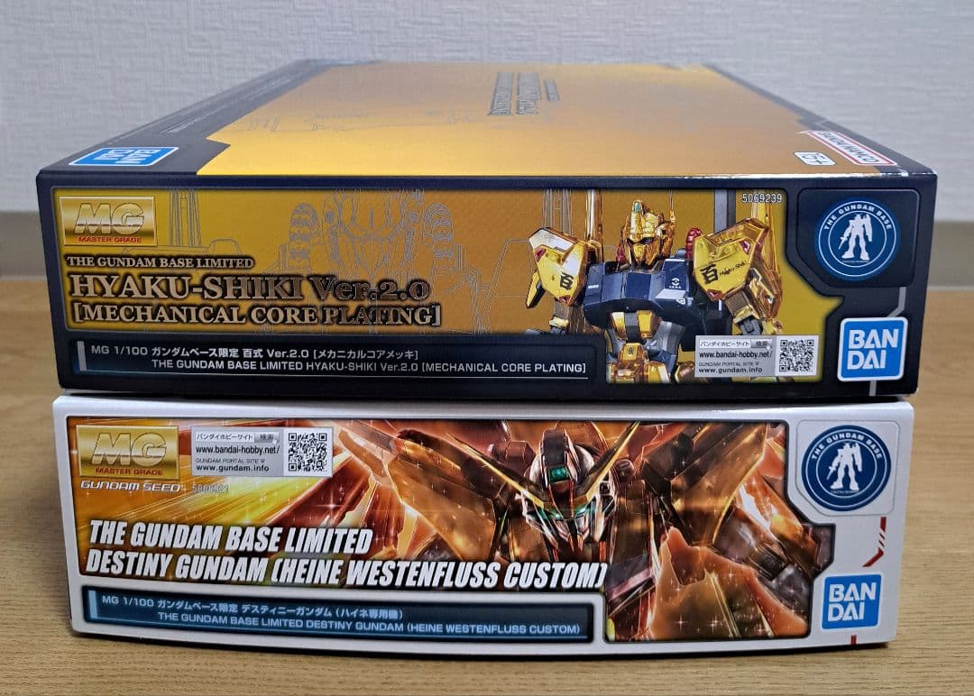 デスティニーガンダム(ハイネ専用機)&百式Ver.2.0[メカニカルコアメッキ]