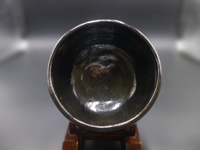 楽吉衛衛門　十二代　弘入　黒茶碗／共箱・共布／楽吉衛衛門　十五代　直入極め箱