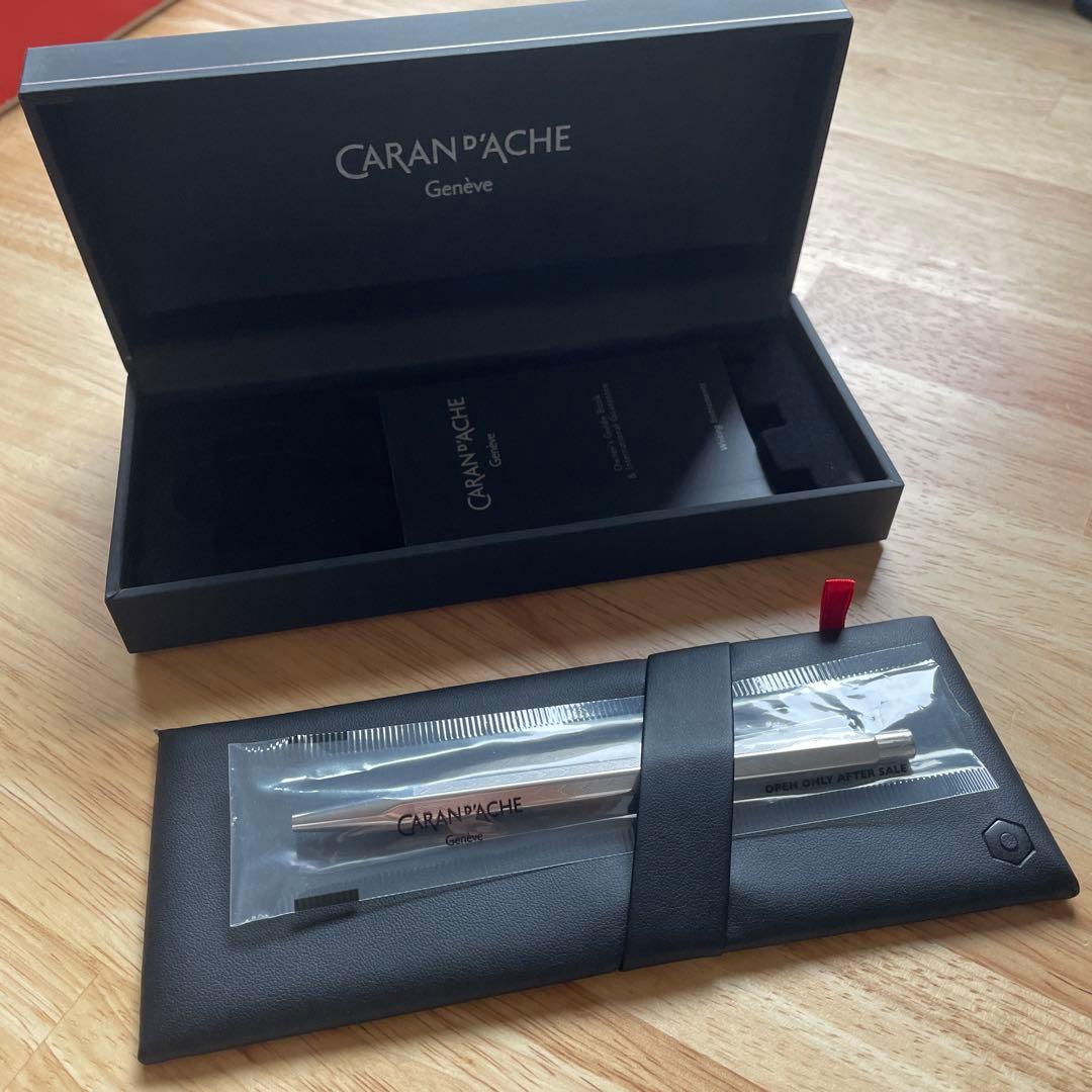 エクリドール　シェブロン　カランダッシュ　ボールペン ロゴ入り