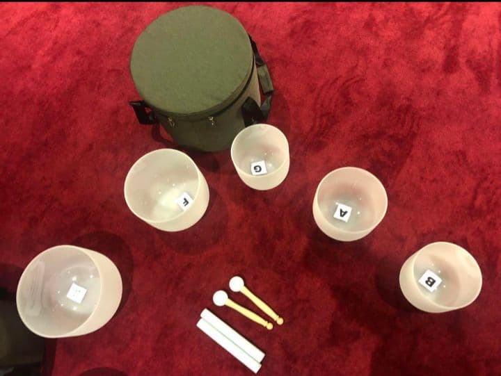 クォーツ　クリスタル　ボウル　７個セット　A＝432Hz ケース付