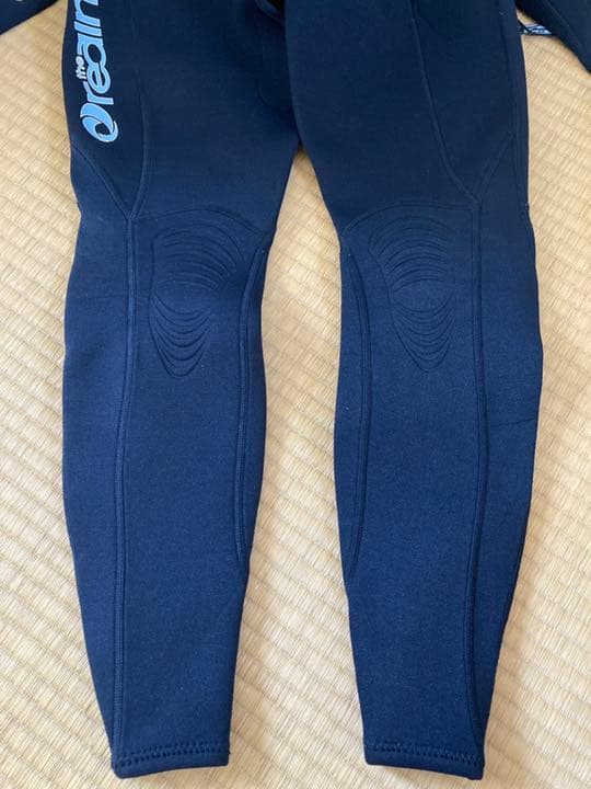 The Realm WETSUIT ウェットスーツ　サイズ6