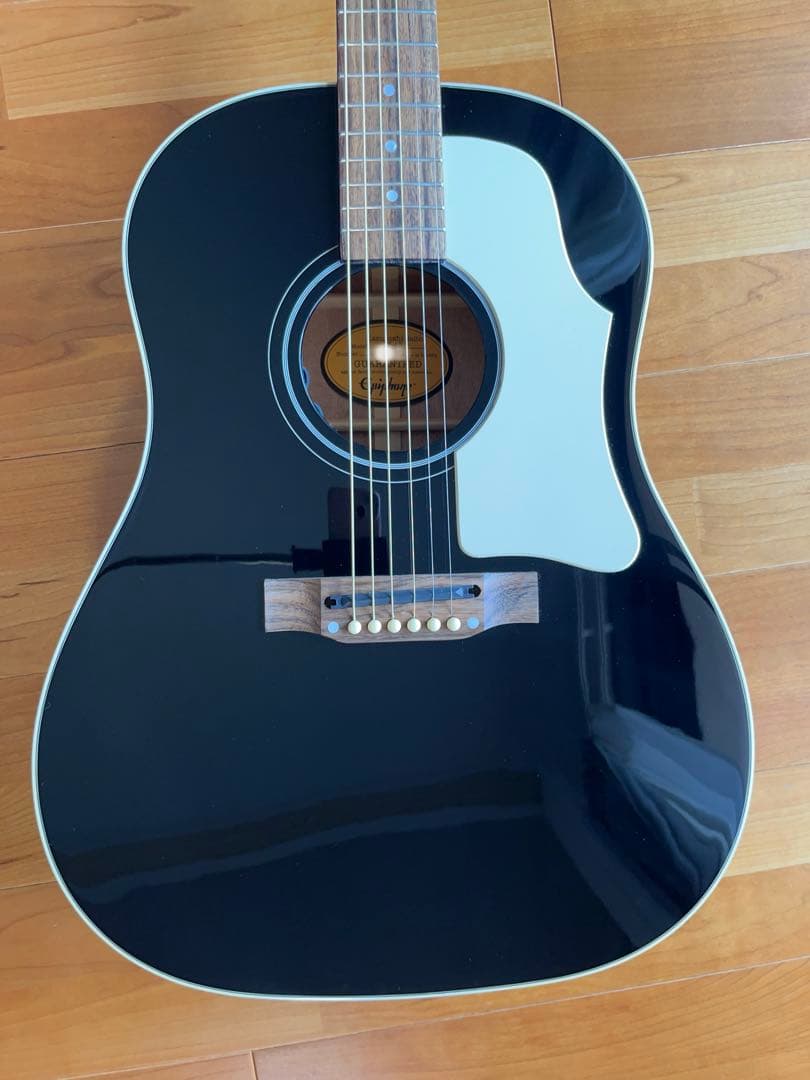 斉藤和義Epiphone Kazuyoshi Saito J‐45 Outfit