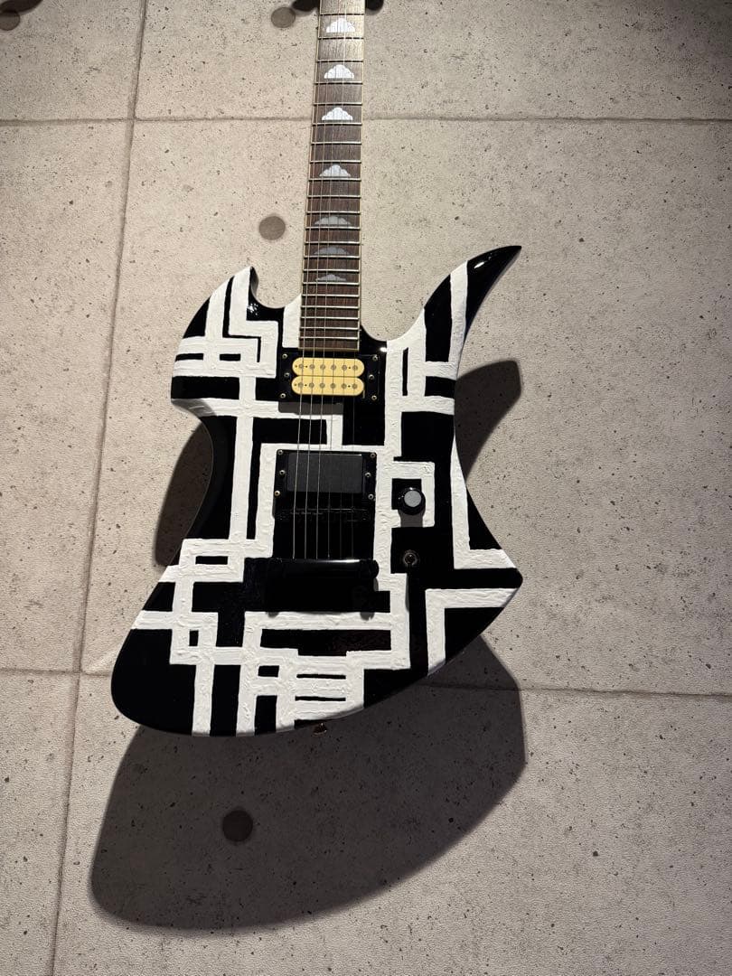 モッキンバード　布袋モデル　hide ロケットダイブ　エレキギター