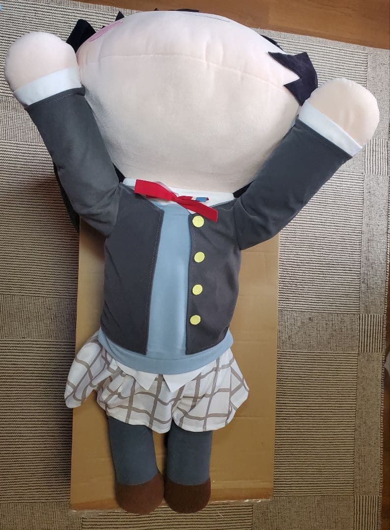 テラジャンボ　虹ヶ咲学園スクールアイドル同好会　高咲侑　ラブライブ！寝そべり