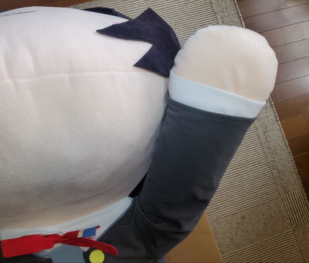 テラジャンボ　虹ヶ咲学園スクールアイドル同好会　高咲侑　ラブライブ！寝そべり