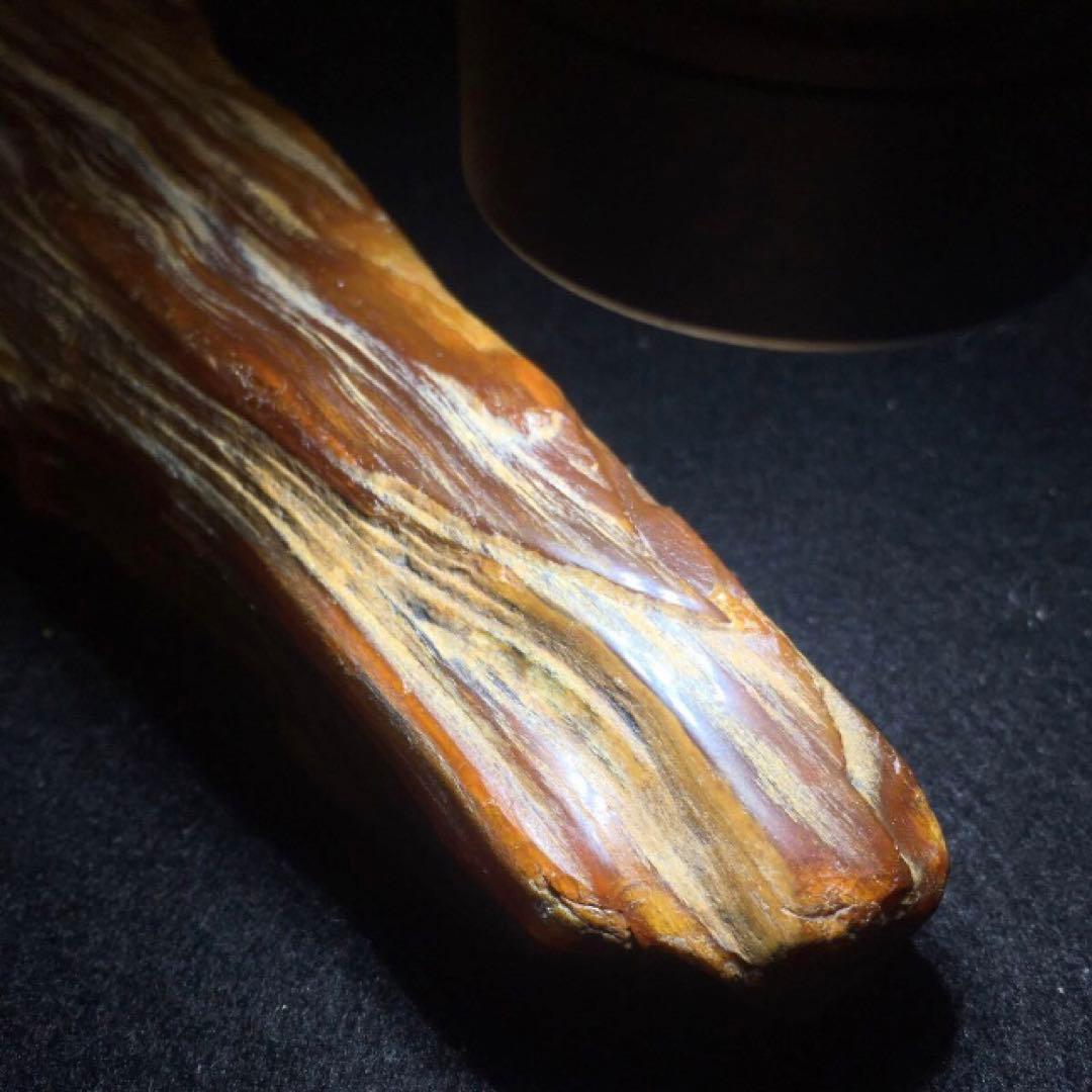 極上 岩手県産 宝石レベルのハイグレード珪化木 鑑賞石 国産鉱物 瑪瑙 化石