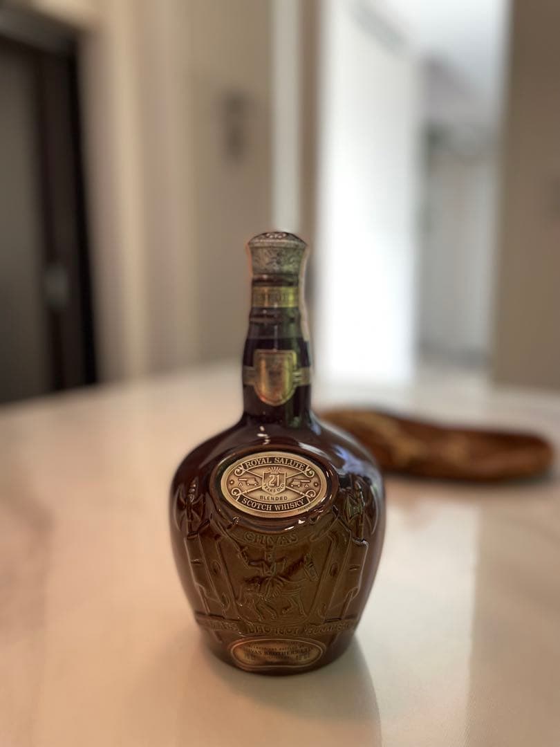 【未開栓品】ロイヤルサルート 21年 スコッチウイスキー Brown ボトル