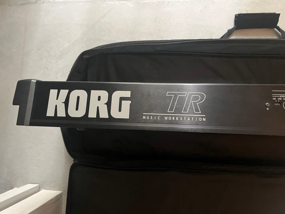 KORG シンセサイザー 61鍵 TR61