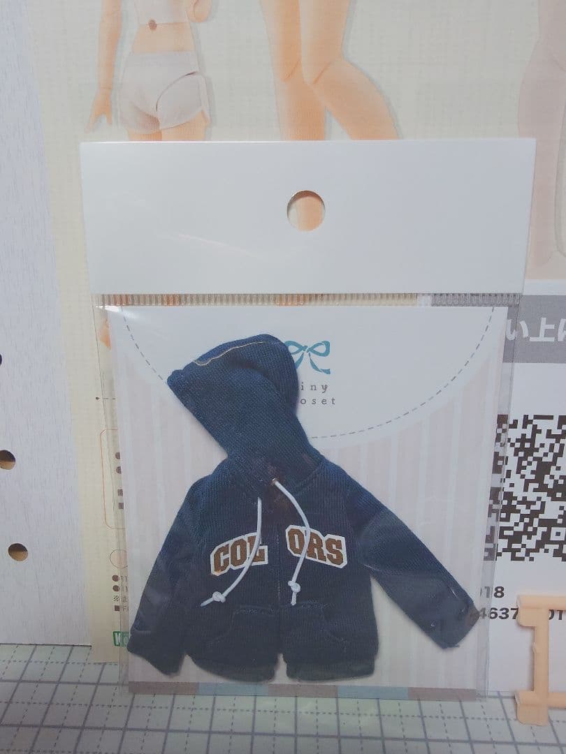 コトブキヤ 創彩少女庭園 ドレスアップボディM 塗装済完成品とパーカー(NV)