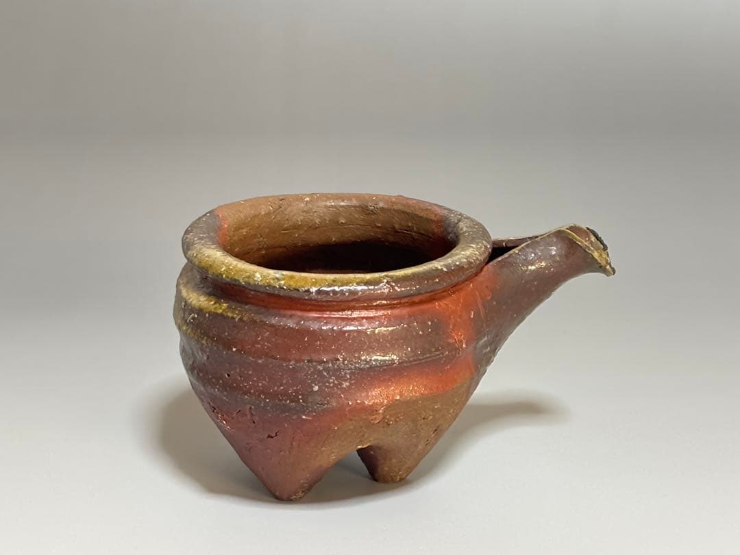 備前酒注ぎ　小出尚永　共箱　　師、原田拾六