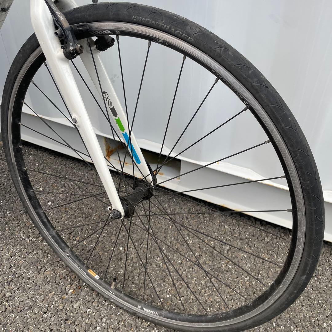 クロスバイク FX7.4 身長165-175cm 定価8.8万円 ホワイト