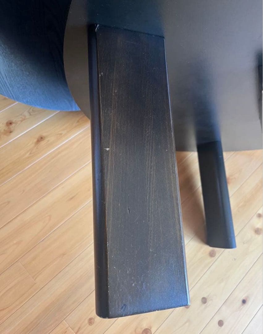 大きいダイニングテーブル　丸テーブル　円卓　木製テーブル　黒　送料無料