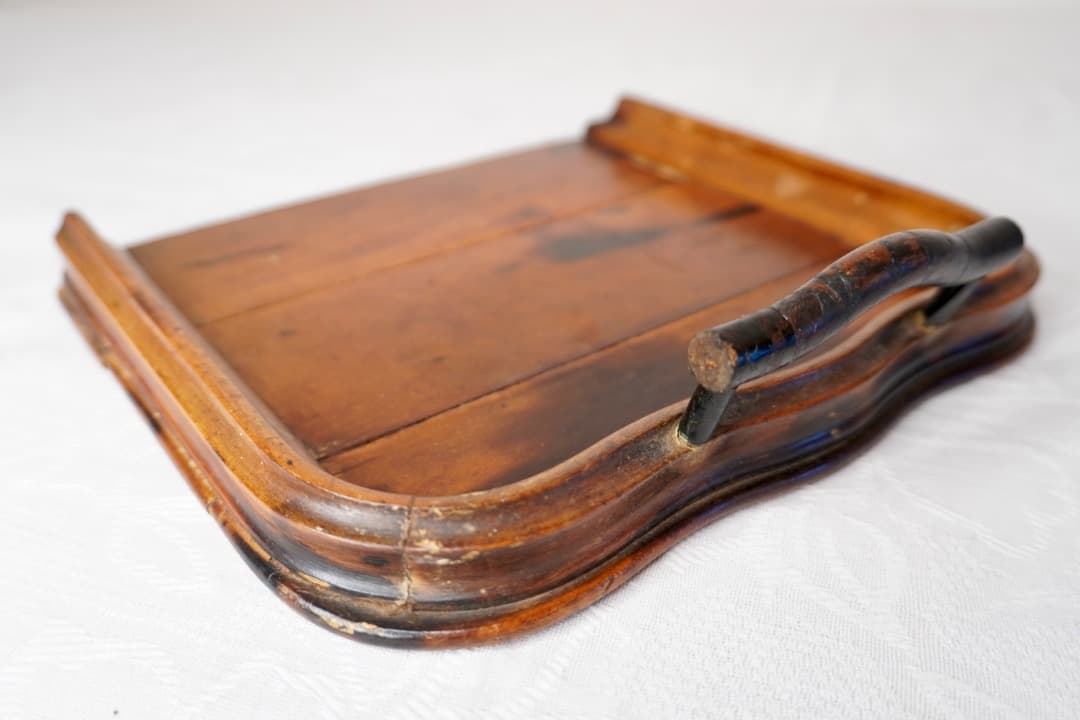 イギリス アンティーク 木製のブレッドクラムブラシとトレイ