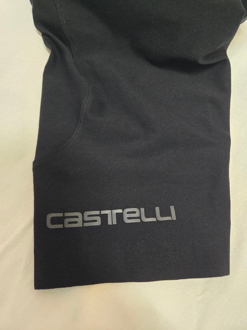 カステリ エスプレッソ ビブショーツ　Mサイズ