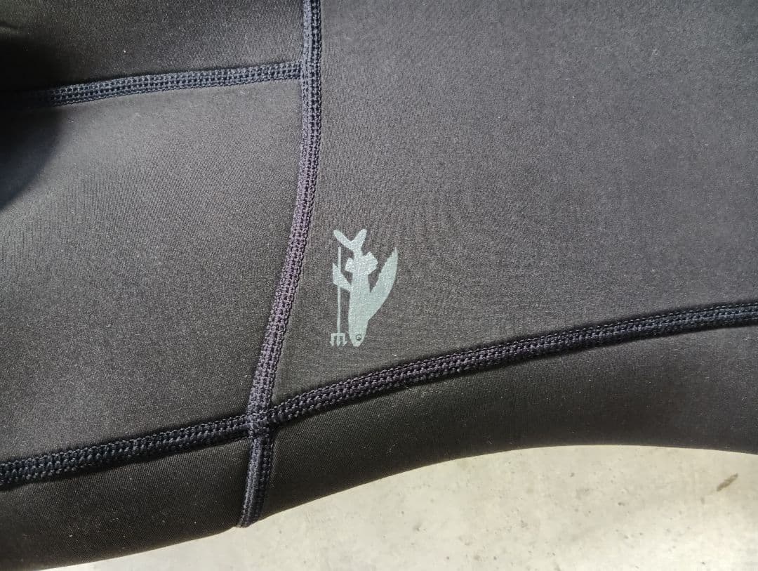 patagonia ロングスリーブスプリングウェットスーツ ブラック