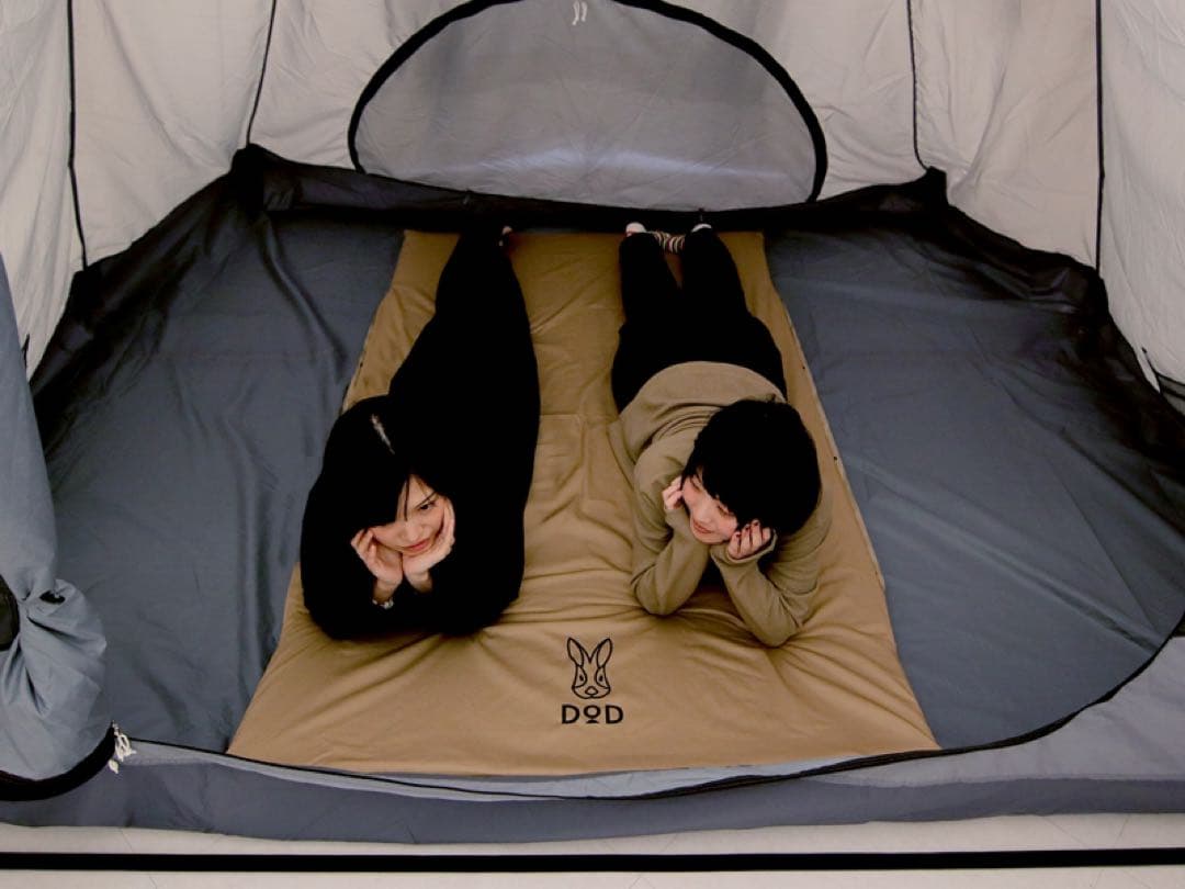 [美品] 【DOD】ソトネノサソイ（M）CM2-621-TN