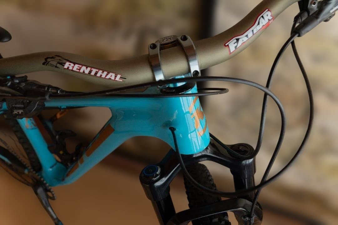 【最終価格、豪華カスタム】KONA HONZO CR カーボン Mサイズ MTB